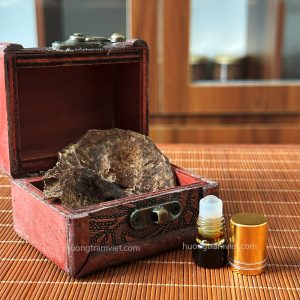 Tinh dầu trầm hương